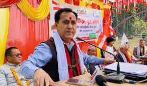 विश्वप्रकाश शर्मा भने - इन्जिनियर र ठेकेदारलाई रुखमा बाँधेर देश बन्दैन