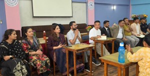 ६ मन्त्री पुगे खरिपाटी होल्डिङ सेन्टरमा