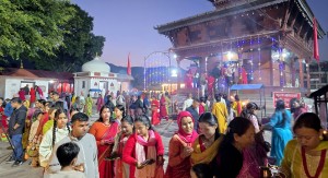 आज महाअष्टमी, शक्तिपीठमा भक्तजनको भिड