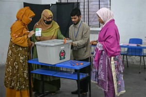 पूर्वप्रधानमन्त्री शेख हसिना सत्ताच्यूत भएपछि पहिलो पटक बंगलादेशमा निर्वाचन