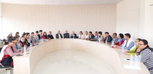 एमाले संसदीय दल नेतामा  थापा र नेम्वाङबीच प्रतिस्पर्धा