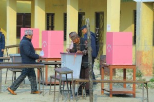 देशभर करिब ६० प्रतिशत मत खस्यो, आयोगको प्रारम्भिक अनुमान