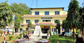 नेपालगञ्जमा भारतबाट भन्सार छली ल्याइएको ५ लाख २२ हजार बढीको सामान बरामद