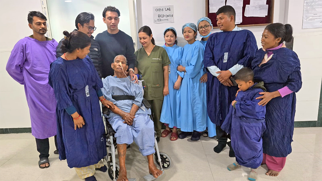 Niroj-Ghimire-and-Team-with-Parinet-Brain-Aneurysm-Coiling-Procedure-1735445653.jpg